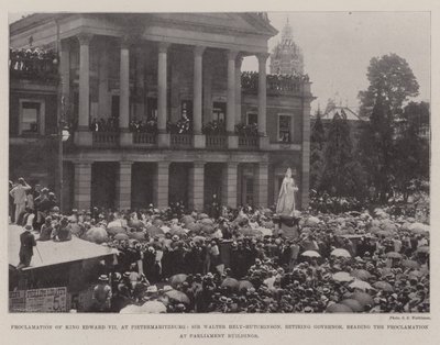 Proklamasjon av kong Edward VII i Pietermaritzburg, Sir Walter Hely-Hutchinson, avtroppende guvernør, leste proklamasjonen ved parlamentsbygningene av English Photographer