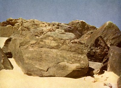 Steinbærende forhistoriske heiroglyfer, Egypt. av English Photographer