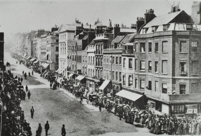 Saint Jamess Street, Westminster LB: ser nordover fra Pall Mall, 1889 av English Photographer