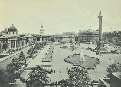 Saint Martin in the Fields National Gallery Nelsons Column, Trafalgar Square, Westminster LB: takutsikt mot øst, 1895 av English Photographer