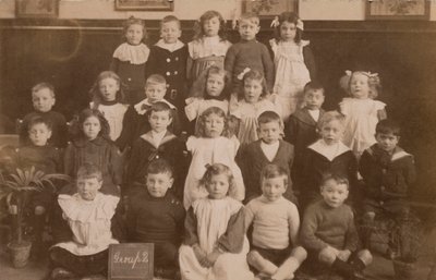 Skolebarn, Norfolk, tidlig på 1900-tallet (s/hvitt-bilde) av English Photographer
