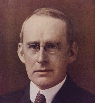 Sir Arthur Eddington, britisk astronom, fysiker og matematiker (fargefoto) av English Photographer