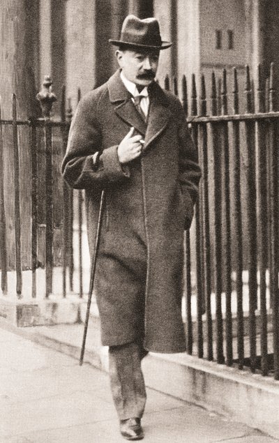 Sir Graeme Thomson, fra The Illustrated War News, 1915 av English Photographer