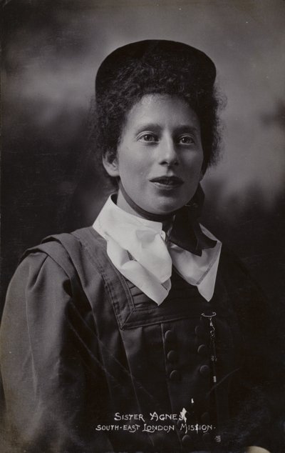 Søster Agnes, South-East London Mission av English Photographer