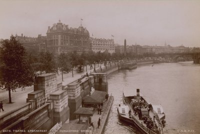 Thames Embankment fra Hungerford Bridge av English Photographer