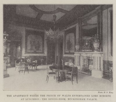 Leiligheten hvor prinsen av Wales underholdt Lord Roberts ved lunsjen, spisesalen, Buckingham Palace av English Photographer