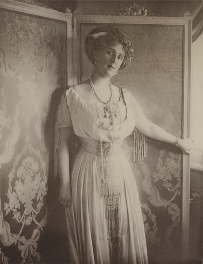 Baronessen von Eckardstein (s/h-foto) av English Photographer