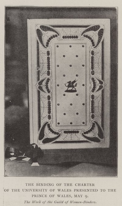 The Binding of the Charter of University of Wales presentert for Prince of Wales, 9. mai av English Photographer