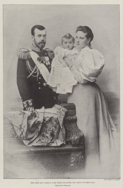 Tsaren og tsarinaen, med deres datter, storhertuginnen Olga av English Photographer