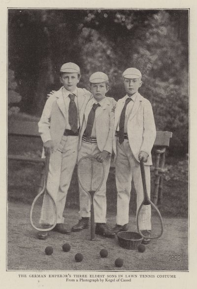 De tyske keiserne tre eldste sønner i Lawn Tennis-drakt av English Photographer