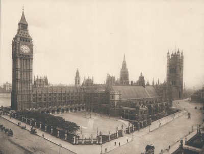 The Houses of Parliament og Big Ben, London, ca 1900 av English Photographer