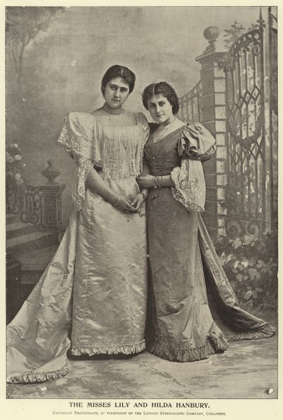 Frøkene Lily og Hilda Hanbury av English Photographer