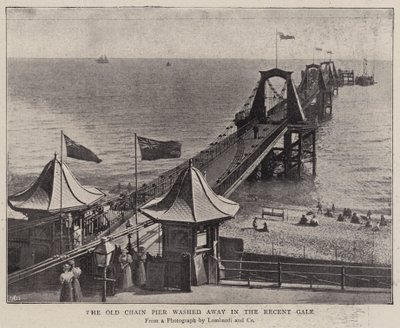 Old Chain Pier vasket bort i den nylige kulingen av English Photographer
