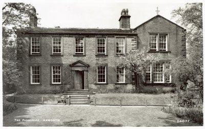The Parsonage, Haworth (s/hvitt bilde) av English Photographer