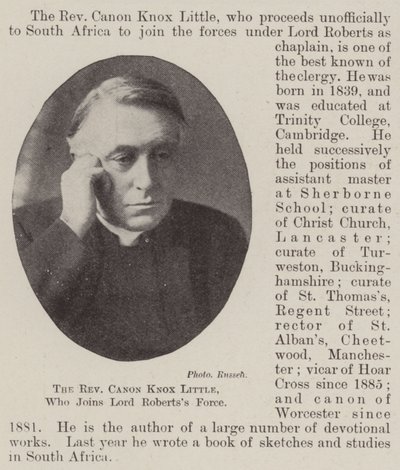Pastor Canon Knox Little, som slutter seg til Lord Robertss Force av English Photographer