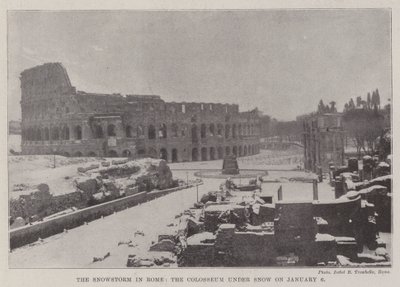 Snøstormen i Roma, Colosseum under snø 6. januar av English Photographer