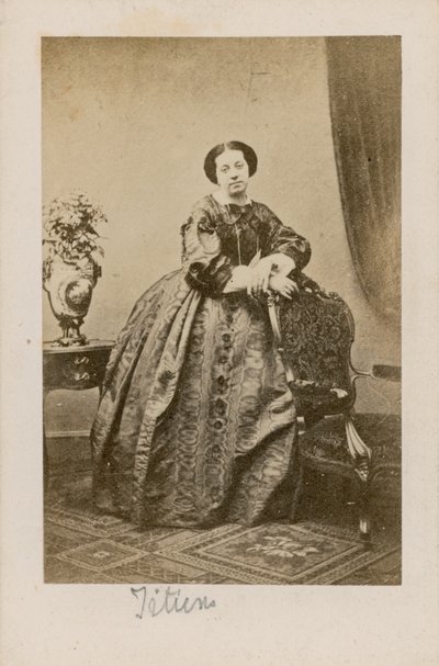 Theresa Titiens, sanger av English Photographer