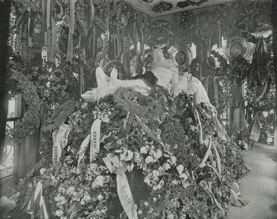 Juarez grav, San Fernando Cemetery, City of Mexico (s/hvitt bilde) av English Photographer