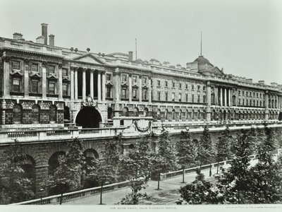 Victoria Embankment, Westminster LB: Somerset House, høyde til Victoria Embankment, 1896 av English Photographer