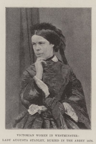 Viktorianske kvinner i Westminster, Lady Augusta Stanley, gravlagt i klosteret 1876 av English Photographer