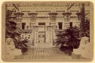 Utsikt mot den egyptiske domstolen, Crystal Palace av English Photographer