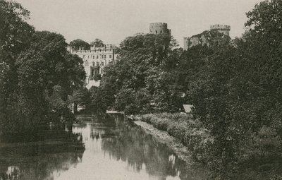Warwick Castle, fra Avon av English Photographer