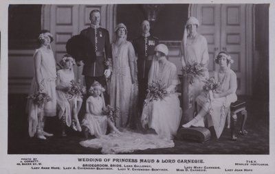 Bryllup til prinsesse Maud og Lord Carnegie (s/hvitt bilde) av English Photographer