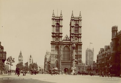Vestfronten av Westminster Abbey av English Photographer