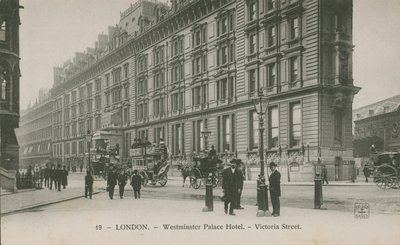 Westminster Palace Hotel, Victoria Street, London av English Photographer