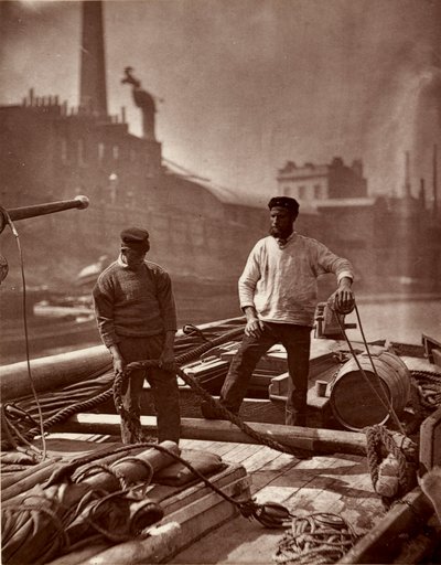 Arbeidere på den "stille motorveien". En lekter på Themsen av English Photographer