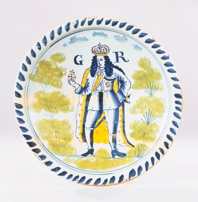 En Bristol Delft polykrom kongelig portrettlader malt med et portrett av George I i full lengde i formelle kapper, ca. 1720 (keramikk) av English School