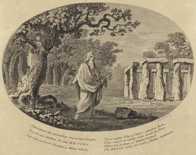 En druide som tar stiklinger med en ljå ved siden av et gammelt monument av English School