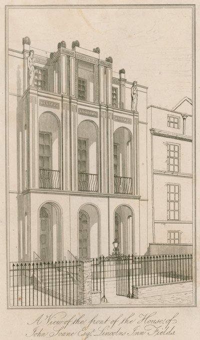 En utsikt over forsiden av huset til John Soane Esq, Lincolns Inn Fields, London av English School