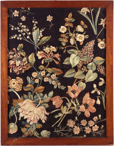 Et brodert panel i stil med fru Delany av English School