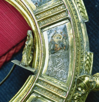 Engel som spiller trumf, detalj fra crozieren til William of Wykeham (ca. 1320-1404) (forgylt sølv og champleve-emalje) (se 205100-32) av English School