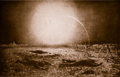 Fanget i gjenskinnet fra et tysk lysproduserende prosjektil: En britisk patrulje i fare mellom skyttergravene, 1914-19 av English School