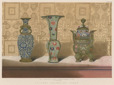 Kinesiske emaljerte vaser (chromolitho) av English School