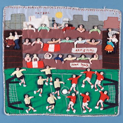Stoffcollage av en fotballkamp i Peru (tekstil) av English School