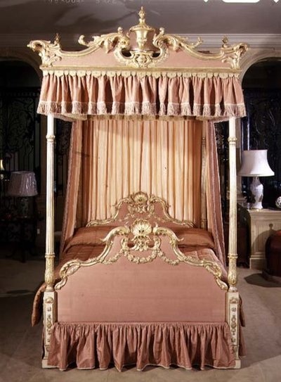 George III himmelseng, sent på 1700-tallet (utskåret og malt forgylt tre) av English School