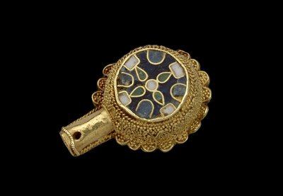 Minster Lovell Jewel, sannsynligvis 1600-tallet (emalje og gull cloisonne) av English School