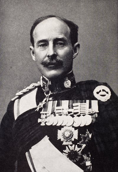 Sir Ian Standish Monteith Hamilton når en oberst, fra 
