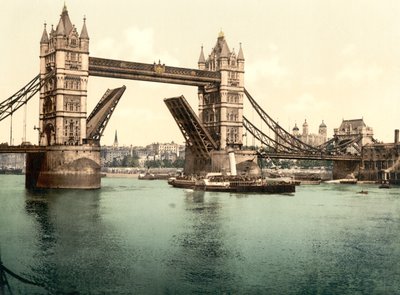 Tower Bridge, London (håndfarget bilde) av English School