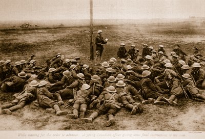 Mens de ventet på at ordren skulle rykke frem, 1914-19 av English School