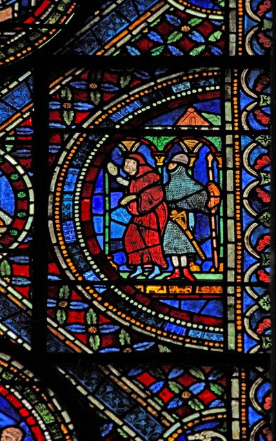 Vindu n7 som viser en scene fra livet til St Thomas Becket: en væpnet ridder og en munk av English School