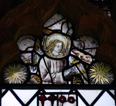 Vindu w6 som viser en engel og Edward IV-solutbrudd av English School
