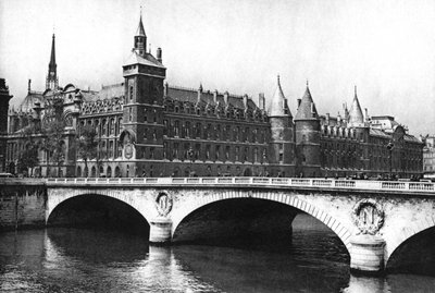 Utsikt over domstolene og Pont Neuf fra elven Seinen, Paris, 1931. av Ernest Flammarion