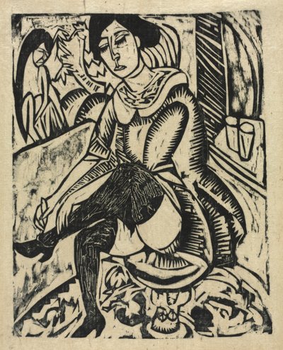 Kvinne tar på seg skoene av Ernst Ludwig Kirchner