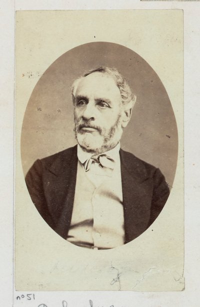 Delescluze Louis Charles (1809-1871). Journalist, han fikk flere dommer, bøter og fengslinger i Cayenne for sine demokratiske og sosialrevolusjonære ideer (1830). Valgt til Kommunens råd, medlem av komiteen for... av Etienne Carjat