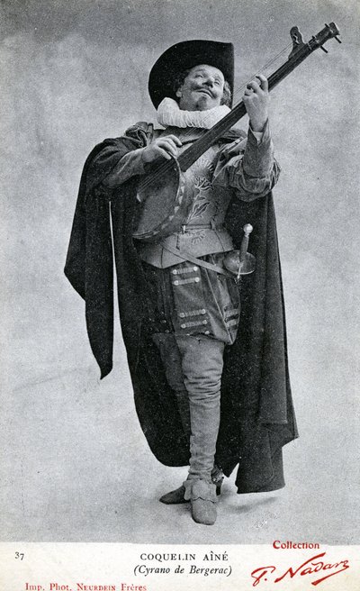 Constant Poppy aka Coquelin aîné (1841 - 1909) fotografert i kostymet til Cyrano de Bergerac (foto) av Etienne Neurdein