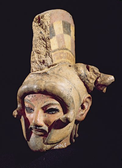 Hodet til en kriger med hjelm, fra Satricum (malt leire) av Etruscan